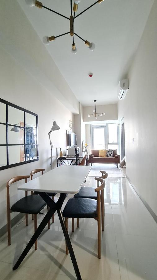 Luxe Bonifacio Global City Taguig Uptown Condo Hotel 1 Bedroom Suite Kültér fotó