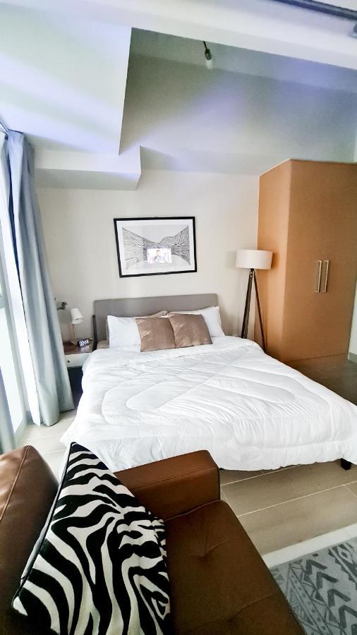 Luxe Bonifacio Global City Taguig Uptown Condo Hotel 1 Bedroom Suite Kültér fotó