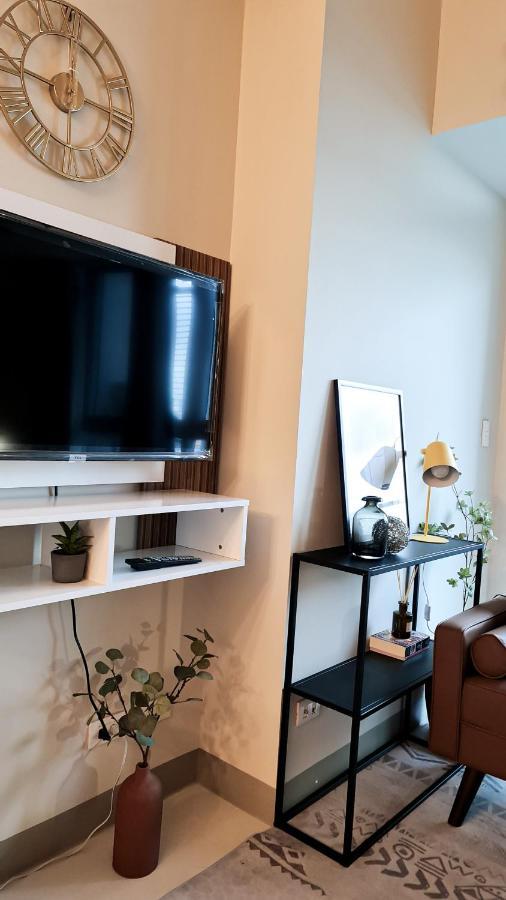Luxe Bonifacio Global City Taguig Uptown Condo Hotel 1 Bedroom Suite Kültér fotó