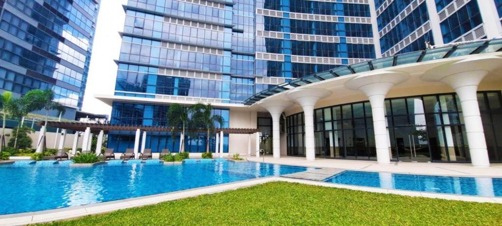 Luxe Bonifacio Global City Taguig Uptown Condo Hotel 1 Bedroom Suite Kültér fotó